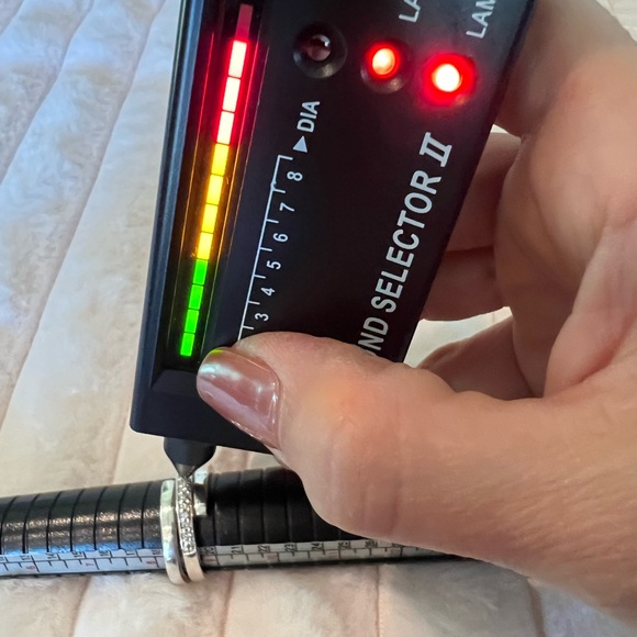 Diamond wrap band in 925 - Picture 8 of 11